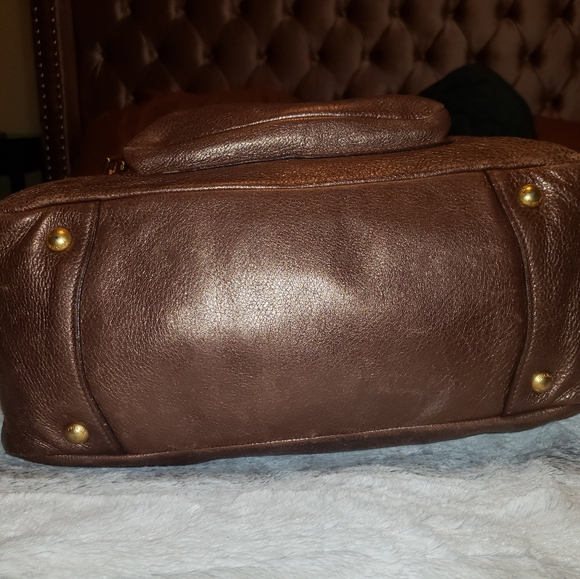 Authentic Prada handbag - Picture 13 of 16